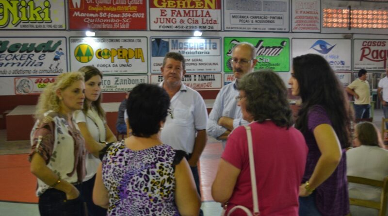 Equipe da prefeitura em Caraíba